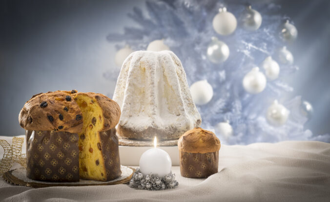 Pandoro, panettone