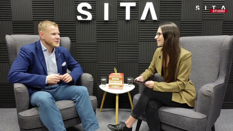 Italianista a teológ Ľubomír Švorca počas rozhovoru pre agentúru SITA.