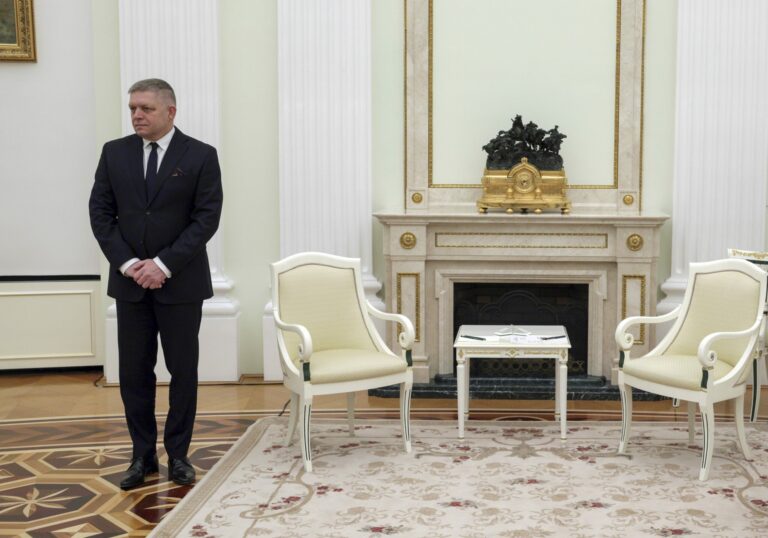 Premiér Robert Fico sa v Moskve stretol s Vladimirom Putinom