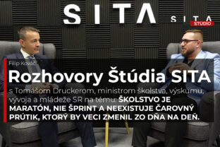 Minister školstva Tomáš Drucker počas rozhovoru pre agentúru SITA.