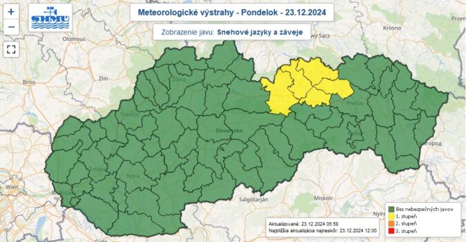 Výstraha prvého stupňa pred snehovými jazykmi a závejmi je vydaná od 15.00 pre päť okresov Slovenska.