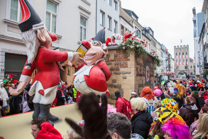 Cologne Rosenmontagszug 2015