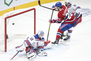 Juraj Slafkovský (Montreal), gól proti Rangers na 4 4.