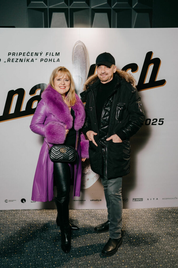 Nora krchnakova a jozef grondzak_premiera_na plech_foto adam husek.jpg