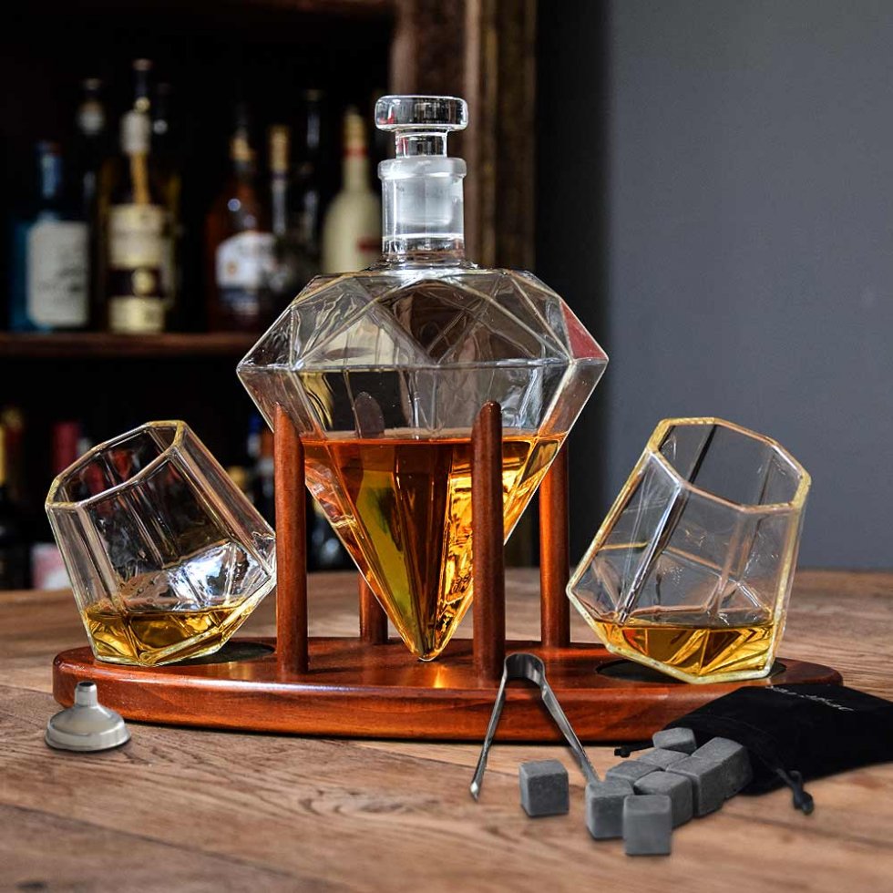 darceky pre muza kolegu priatela tipy napady inspiracie pre darcek – whiskey karafa