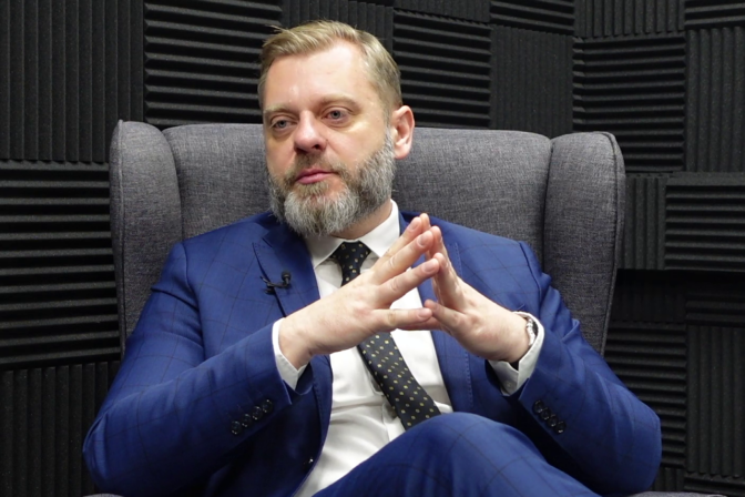 Poslanec Juraj Krúpa (SaS) počas rozhovoru pre agentúru SITA.