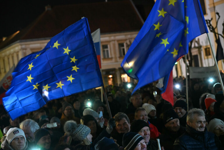 PROTEST: Slovensko je Európa! v Trenčíne