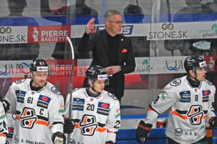 HOKEJ  TE: HC Košice – Slovan  Bratislava