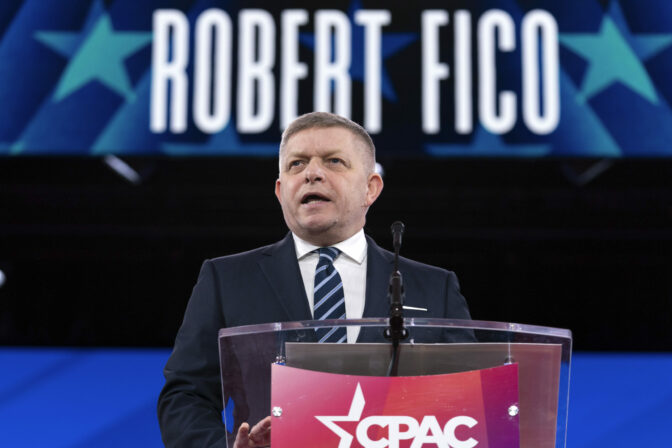 Robert Fico na CPAC 2025