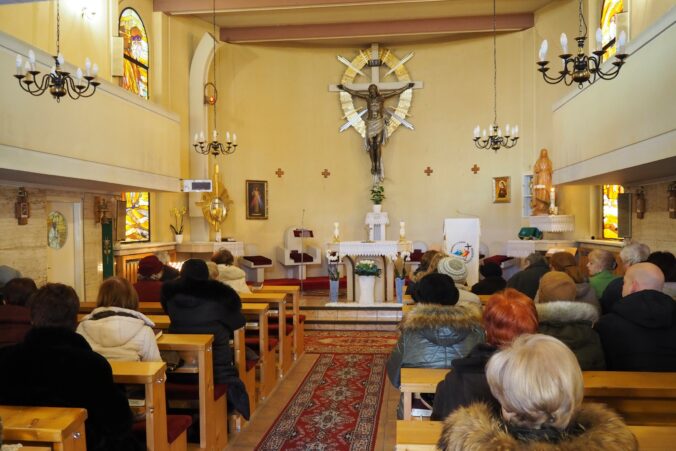 Fakultná nemocnica v Trnave ponúka na prenájom kaplnku, v ktorej sa konajú bohoslužby