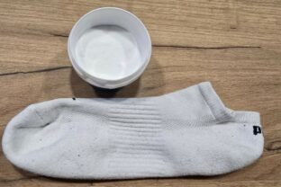 jedlá sóda a ponožka