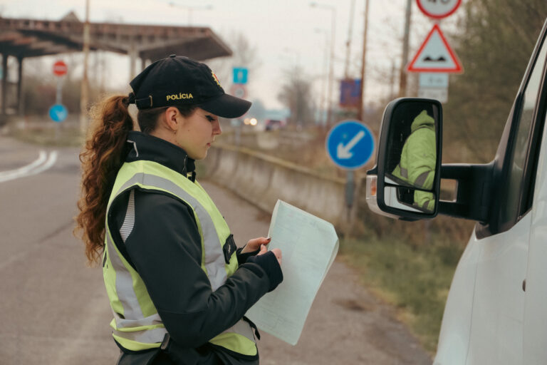 Kontroly, policia.jpg