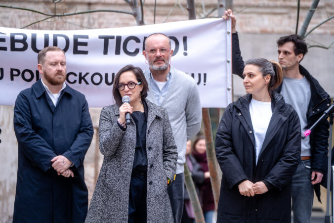 PROTEST: Štafetový protest umelcov