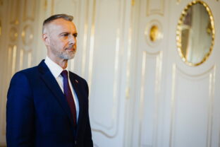 PREZIDENT: Prijal predsedu NR SR Richarda Rašiho