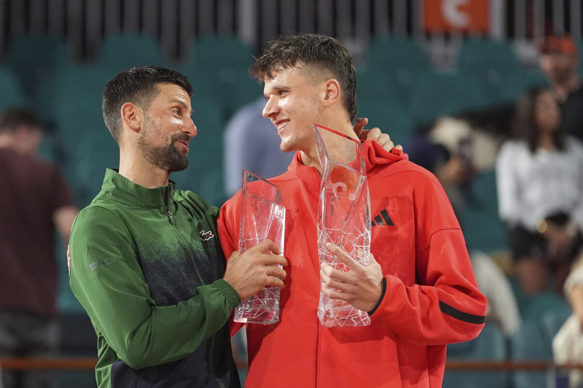 Turnaj ATP Masters 1000 v Miami - finále dvojhry mužov: Novak Djokovič - Jakub Menšík