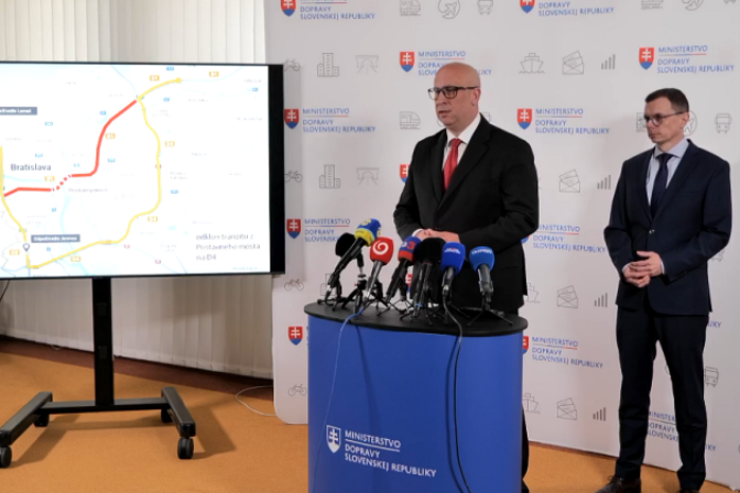 Odklon tranzitnej dopravy na Prístavnom moste