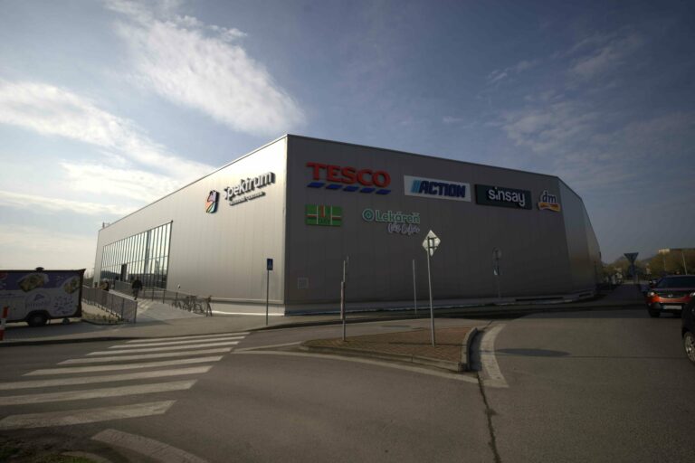 Tesco nz 2 m.jpg