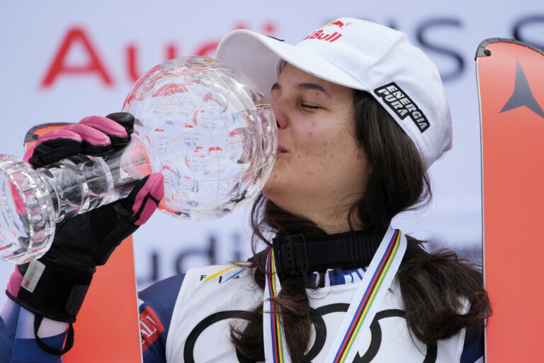 Zrinka Ljutičová