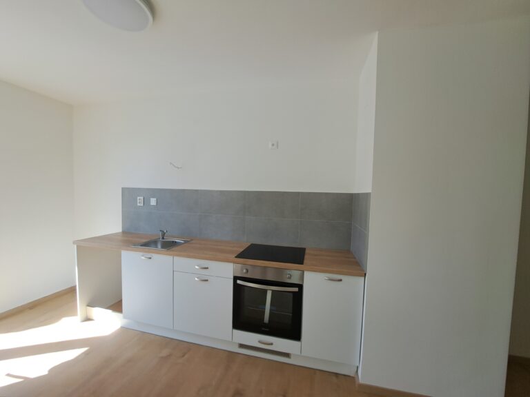 Nájomný bytový dom na Muchovom námestí v Bratislave