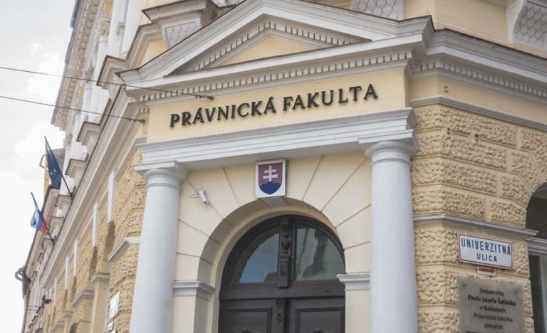 Právnická fakulta UPJŠ v Košiciach.