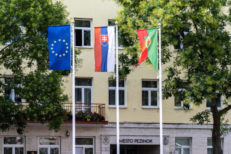 Mesto Pezinok, mestský úrad