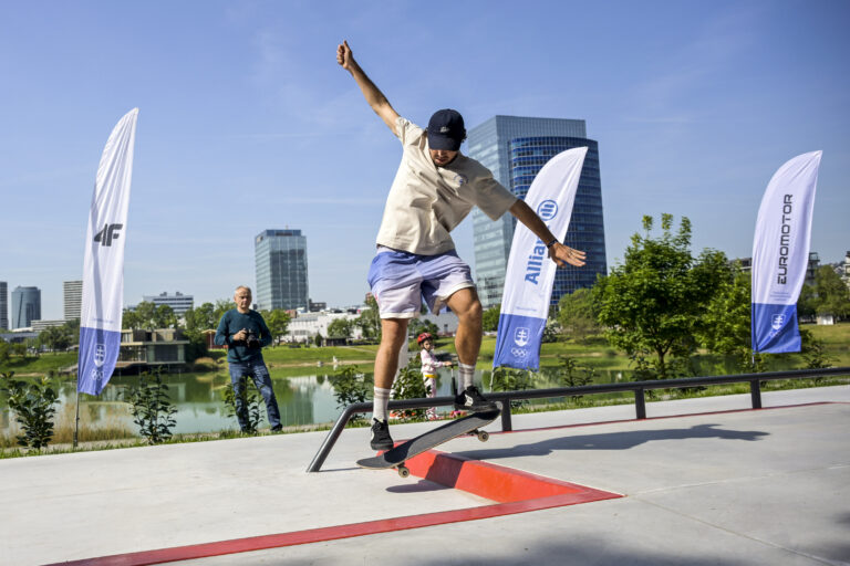 Najúspešnejší slovenský skatebordista a piaty muž z olympijských hier v Paríži 2024 Richard Tury nový skatepark Kuchajda