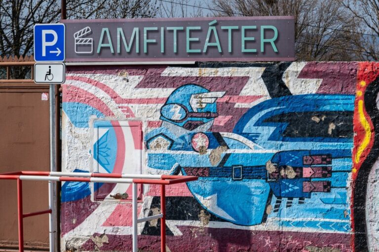 Amfiteater.jpg