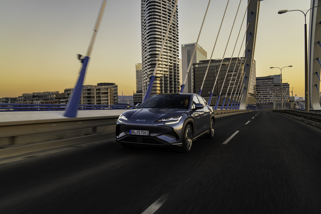 Byd sealion 7_exterior_ 1.png