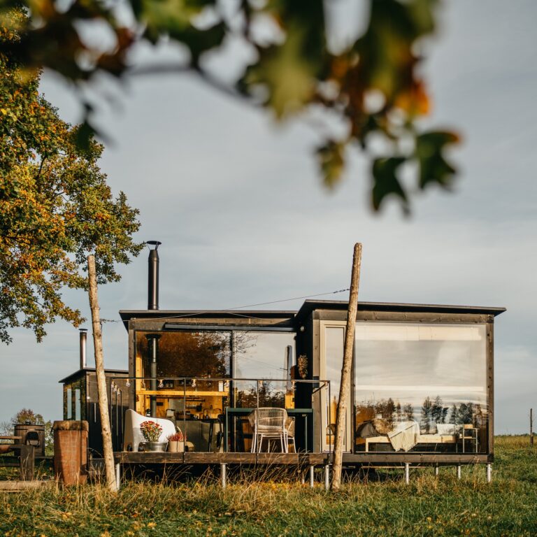 Kempovanie s noblesou: Český glamping ukazuje, ako spojiť prírodu s komfortom hotelov