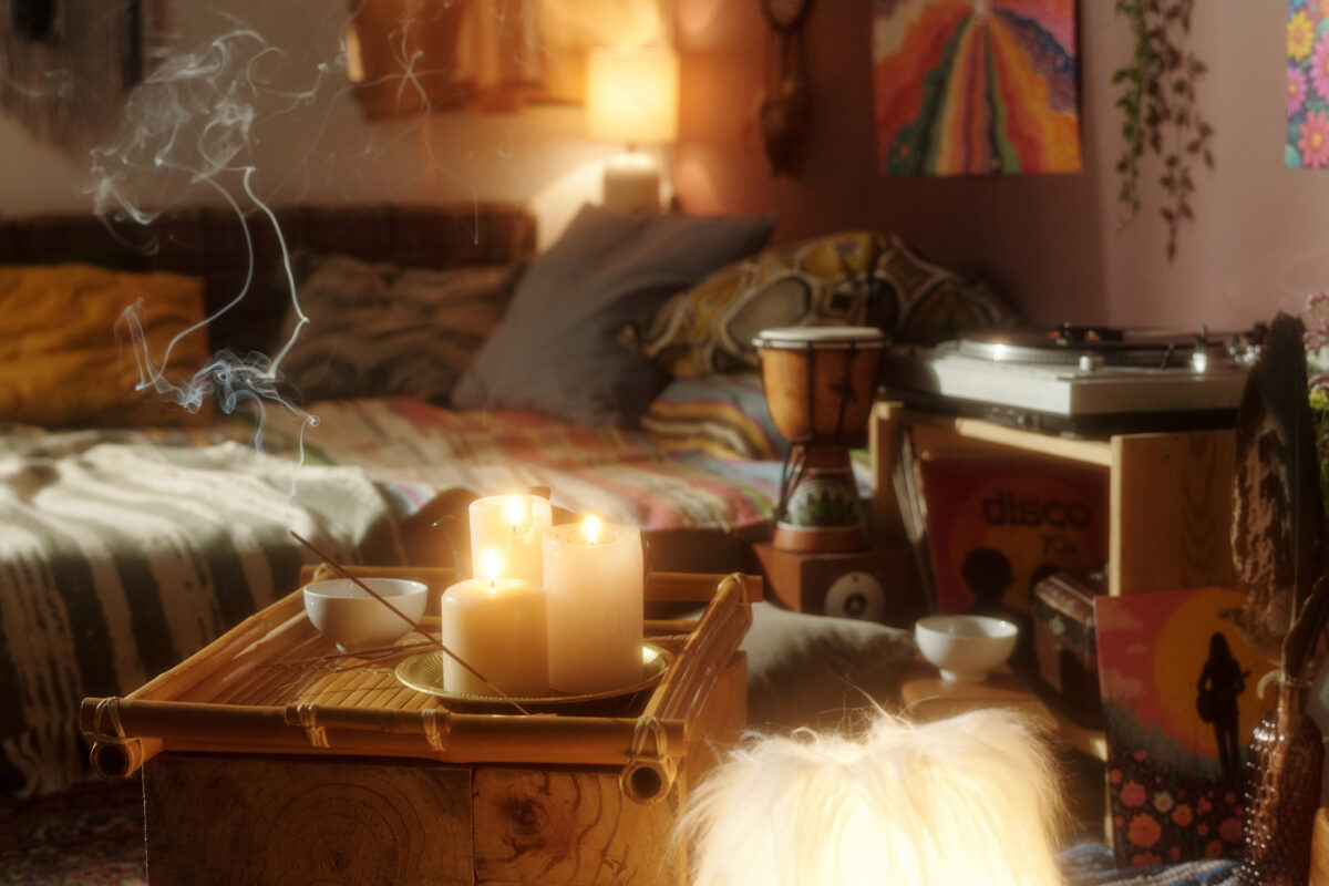 Illuminating Bohemian Room with Candles and Warm Decor