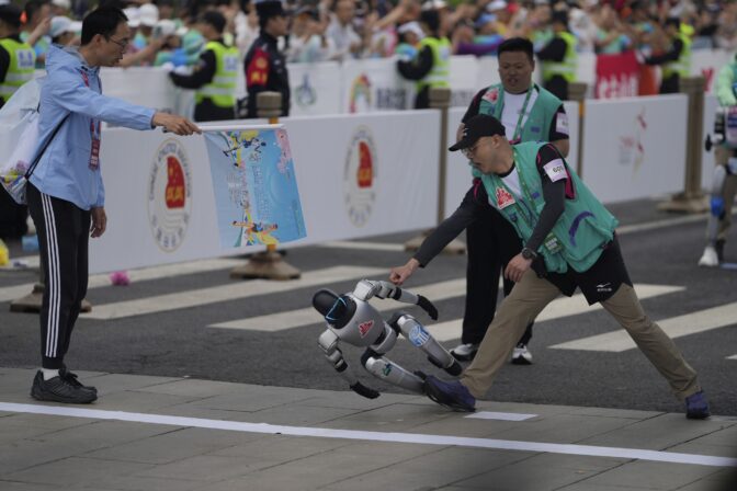 Polmaratón roboty