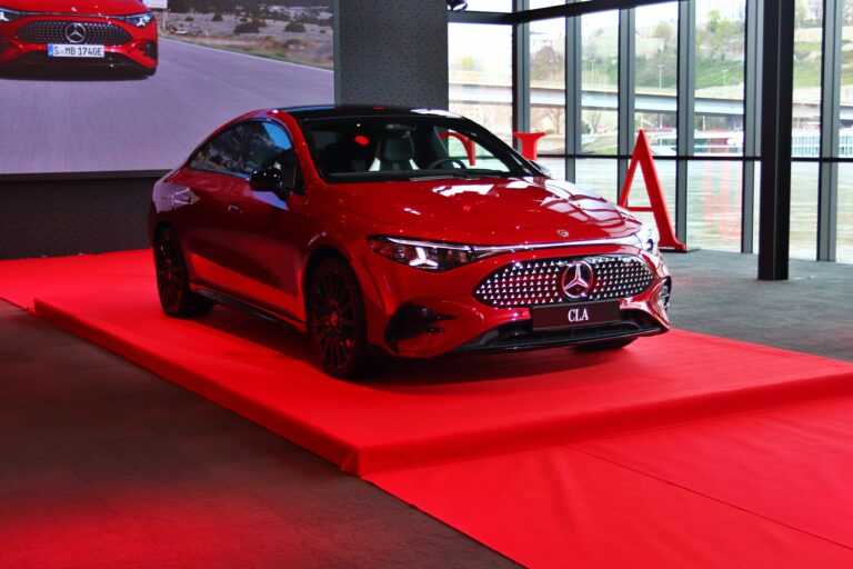 Mercedes CLA