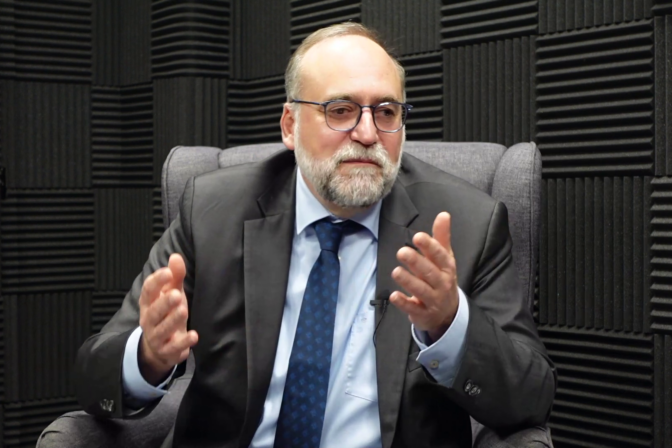 Peter Javorčík počas rozhovoru pre agentúru SITA.