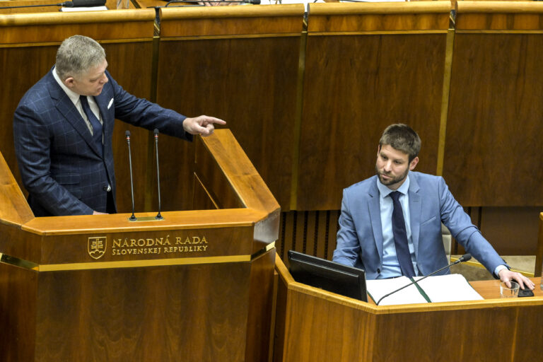 Robert Fico, Michal Šimečka