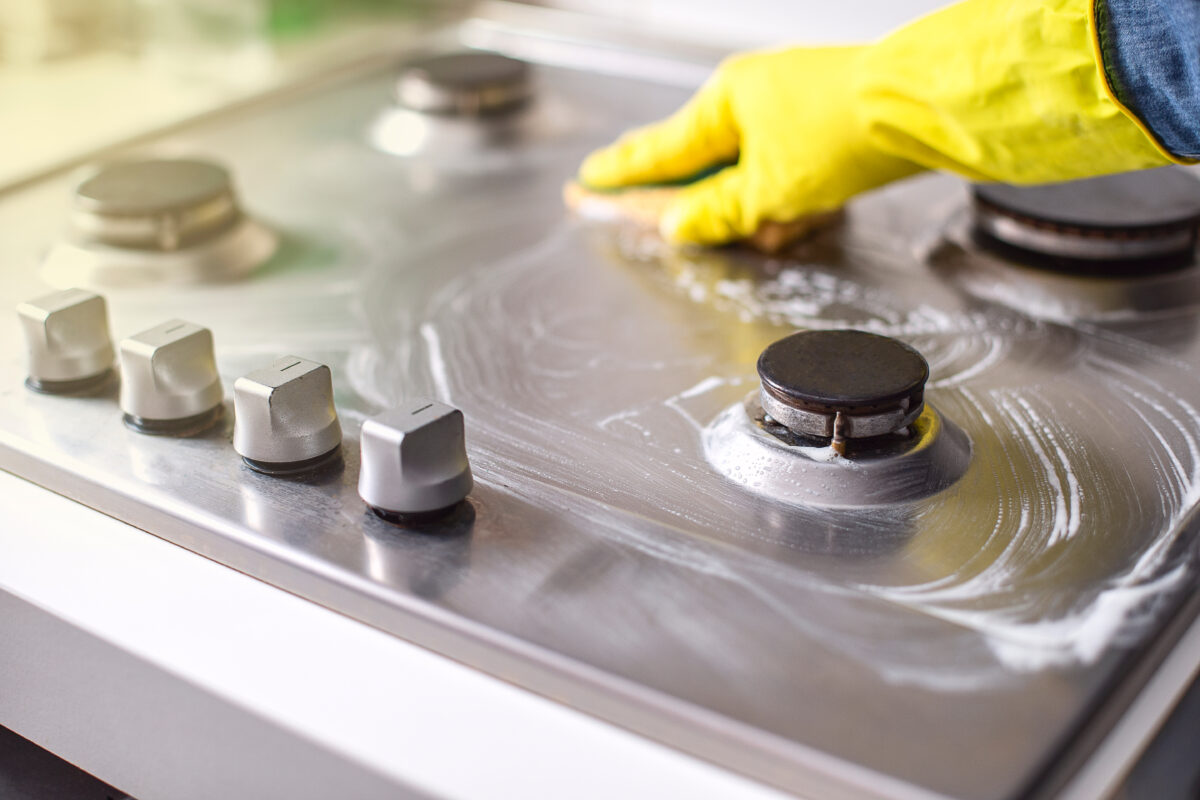 čistenie plynového sporáka