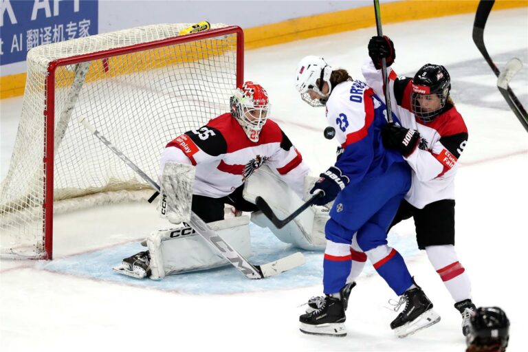 MS žien v hokeji: Slovensko - Rakúsko