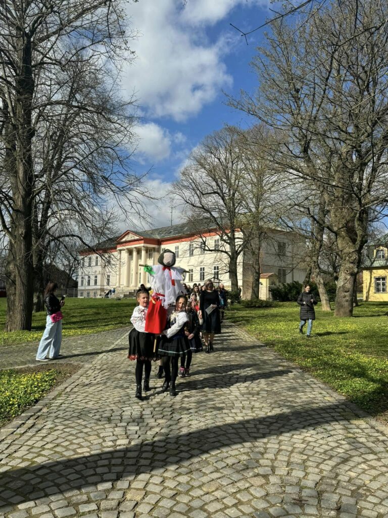 Vynasanie moreny_zdroj dolna krupa 3.jpg