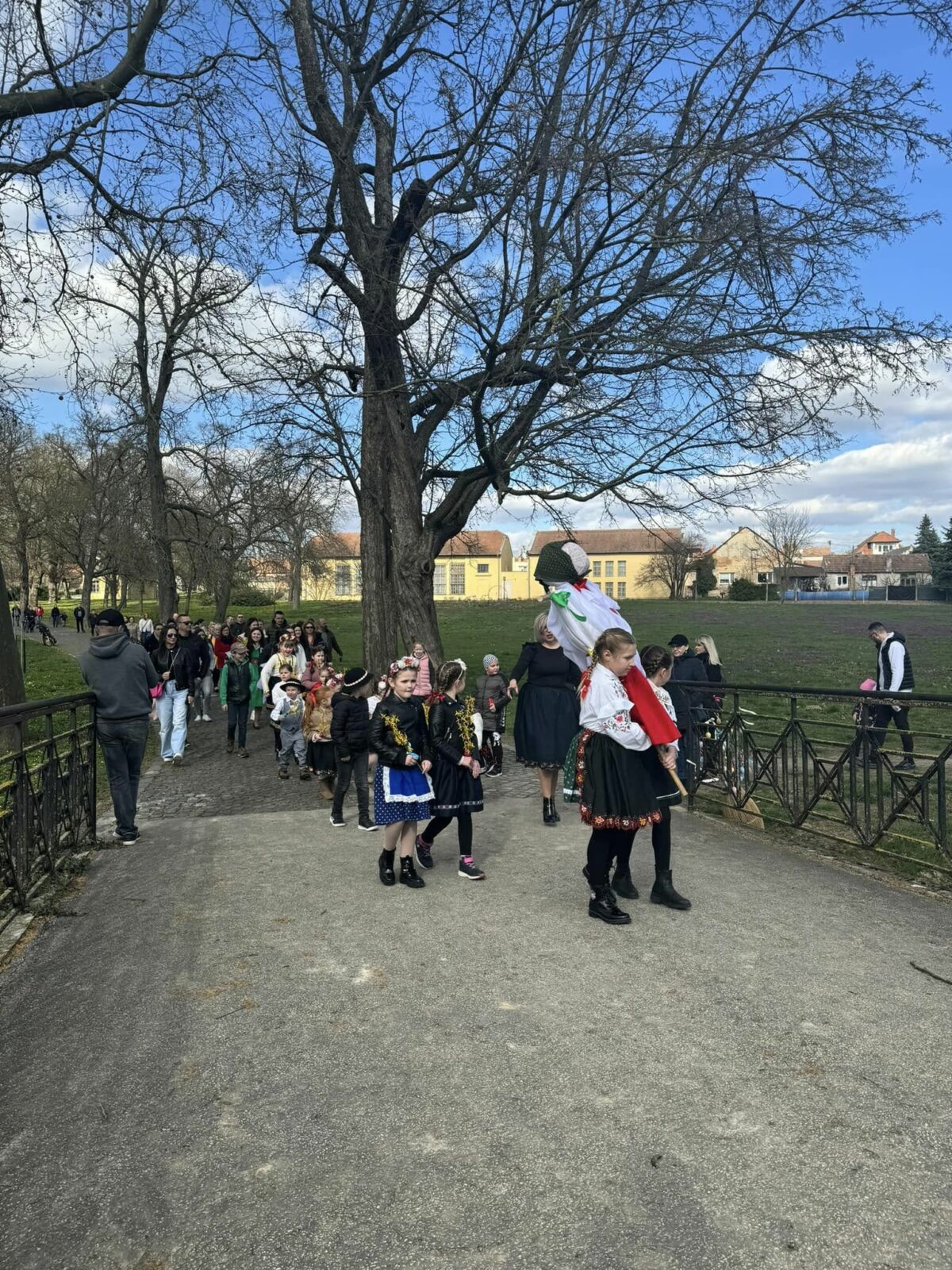 Vynasanie moreny_zdroj dolna krupa 5.jpg