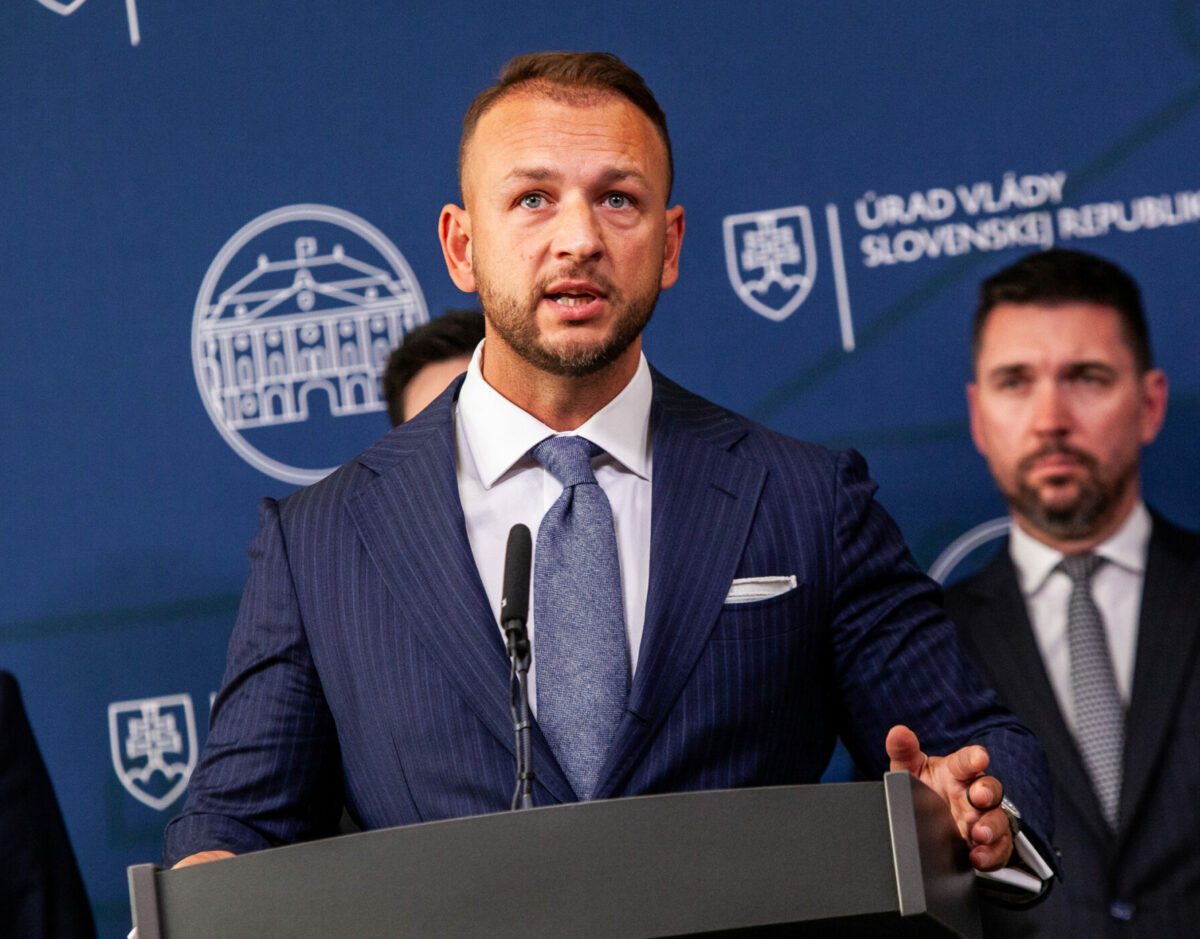 ÚVSR: Mimoriadne zasadnutie Bezpečnostnej rady SR