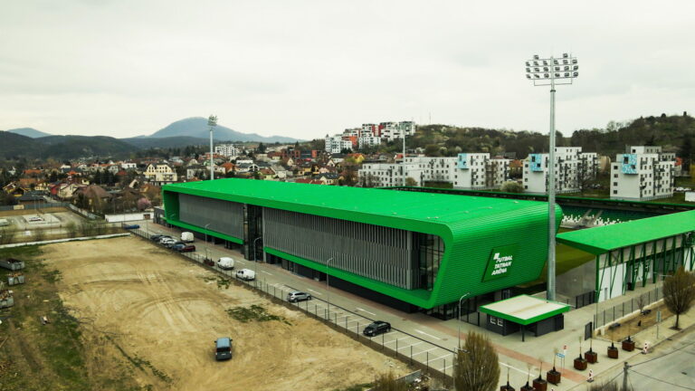 FUTBAL: Otvorenie nového štadióna v Prešove