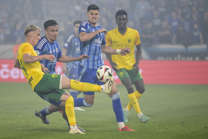 FUTBAL NL: Bratislava - Žilina