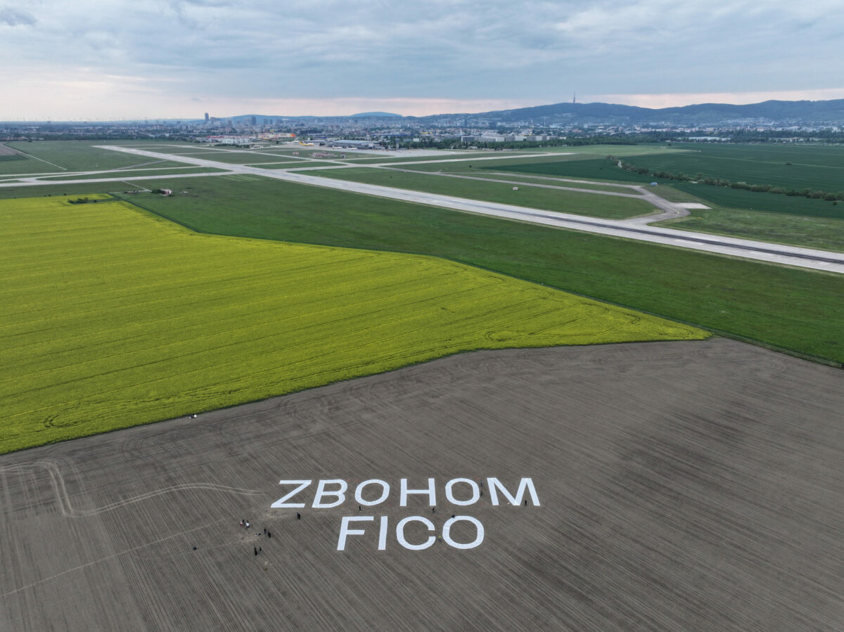 PROTEST: Zbohom Fico