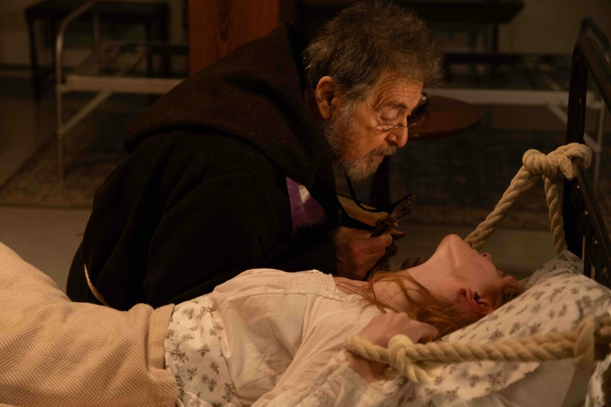 Al pacino ako otec theophilus riesinger_ritual_foto bontonfilm .jpg