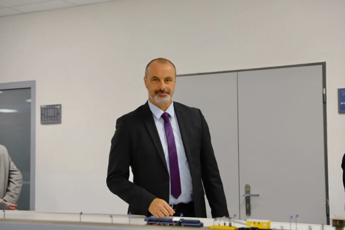 Alexander Sako