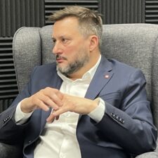 Bratislavský primátor Matúš Vallo počas rozhovoru pre agentúru SITA.