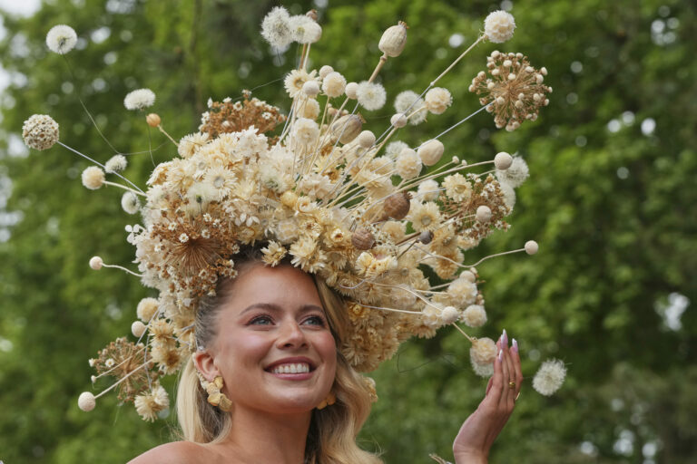 kvety kvetinová výstava žena