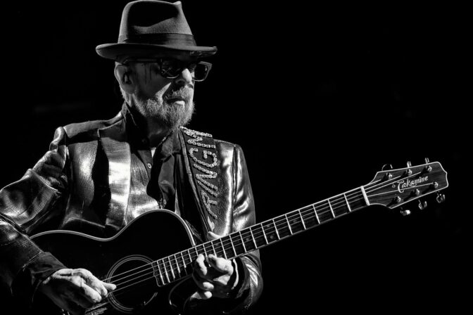 Dave stewart_summer tour.jpg