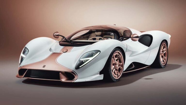De_tomaso_p72_2026_01.jpg