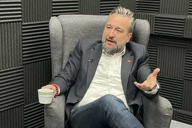 Eurosposlanec Ľuboš Blaha počas rozhovoru pre agentúru SITA.