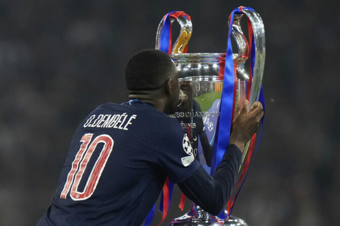 Futbal (finále Ligy majstrov): Paríž St. Germain - Inter Miláno - fotografie
